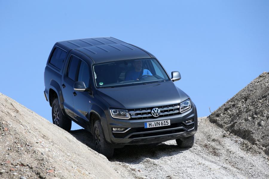  Volkswagen Amarok Double Cab Highline 2016 года  (фото 5 из 37)
